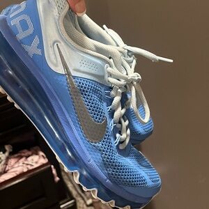 Nike Air Max Light Blue, Size 7